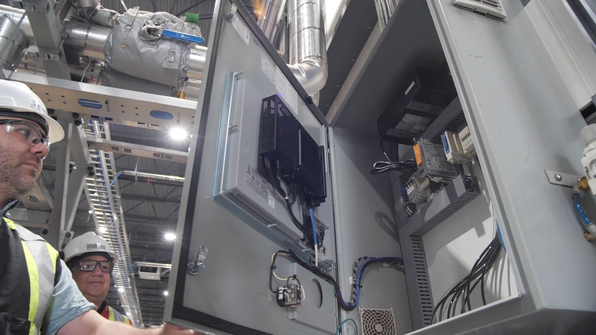 photo-news-transload-20251008c